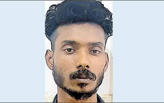 காதலில் விழவைத்து பெண்ணை கர்ப்பமாக்கிய பரிதாபம் : பின்னர் இளைஞனுக்கு நடந்த விபரீதம்!!