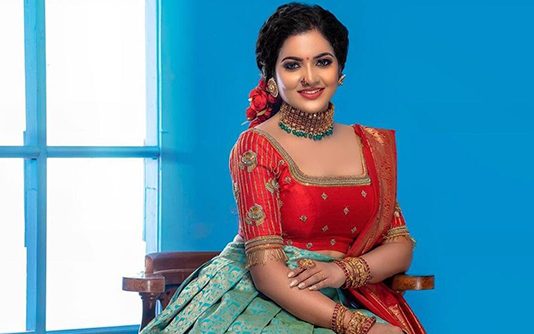 சித்ராவை விரும்பிய அமைச்சரின் மகன் : சித்ராவின் நெருங்கிய தோழி கங்கா கூறிய அதிர்ச்சி தகவல்!!