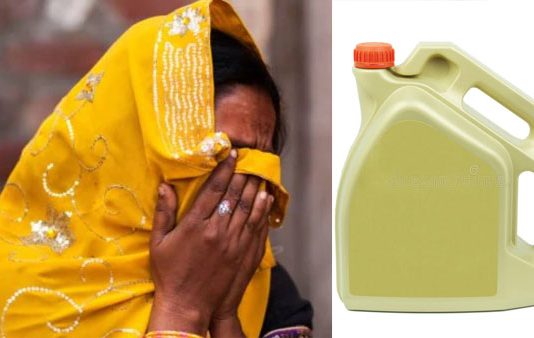 கணவனை பெட்ரோல் ஊற்றி எரித்து கொலை செய்த மனைவி : நெஞ்சை உலுக்கும் சம்பவம்!!