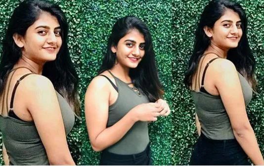 சிக்குன்னு இருக்க பாப்பா… கட்டழகை எடுப்பா காட்டி ரசிகர்களை திணற வைத்த கேப்ரியல்லா!!