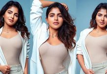 நைட்டியில் கவர்ச்சி போஸ் கொடுத்த ஐஸ்வர்யா மேனன்!!