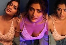 உள்ளயும் ஒரு டிரெஸ் போடும்மா… உள்ளாடை ஏதும் அணியாமல் கூச்சப்படாம திறந்து காட்டும் பயல் ராஜ்புட்!!