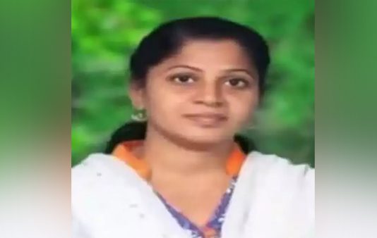 குடும்ப கட்டுப்பாடு செய்த பெண்ணுக்கு நேர்ந்த பரிதாபம்!!