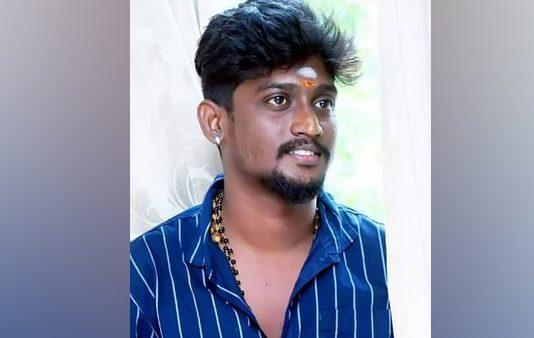 பேச மறுத்த காதலி.. மன உளைச்சலில் காதலன் எடுத்த விபரீத முடிவு!!