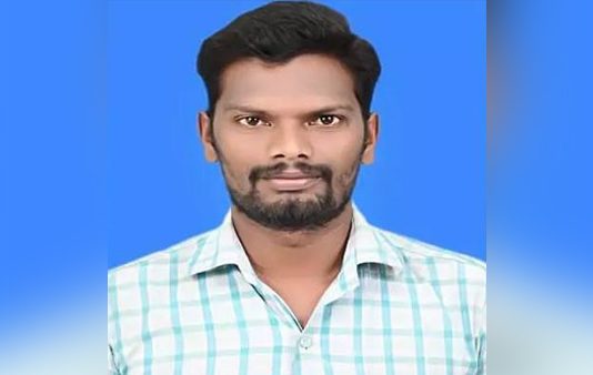 தந்தையை வெட்டச் சென்ற மகனுக்கு நிகழ்ந்த பயங்கரம்!!