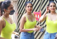 மாளவிகா மோகனனின் லேட்டஸ்ட் ஹாட் புகைப்படங்களை பார்த்து கிறங்கி போன ரசிகர்கள்!!