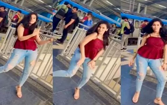 மெட்ரோவில் ரயிலில் நஸ்ரியா பாட்டுக்கு குத்தாட்டம் : வீடியோவால் வசமாக போலிஸிடம் சிக்கிய இளம்பெண்!!