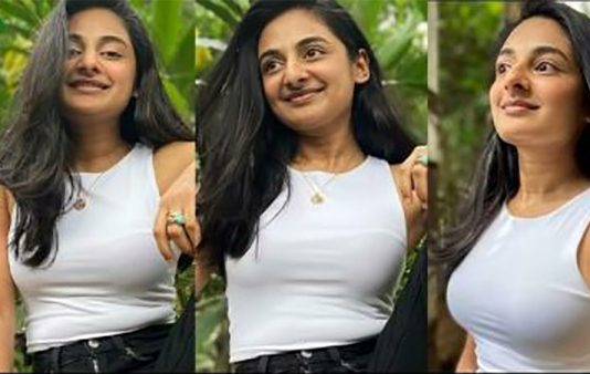 20 வயசுல இப்படியா? எக்குத்தப்பாக போஸ் கொடுத்து ரசிகர்களுக்கு ஷாக் கொடுத்த எஸ்தர் அணில்!!