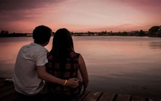 உயர் அதிகாரிக்கு லீவு லெட்டரில் மனைவி பற்றி எழுதிய இளைஞன் : இணையத்தில் வைரலான கடிதம்!!