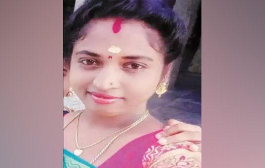 கணவனை கைவிட்டு கள்ளக்காதலனுடன் ஓட்டம் பிடித்த மனைவி : கடைசியில் மனைவிக்கு காத்திருந்த அதிர்ச்சி!!