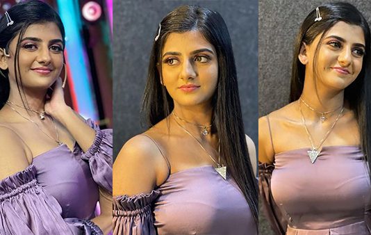 முன்னழகை எடுப்பா காட்டி கேப்ரியல்லா வெளியிட்ட லேட்டஸ்ட் ஹாட் போட்டோஸ்!!