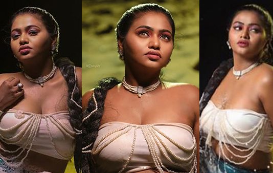 கட்டழகு மொத்தத்தையும் காட்டி ஆண் நண்பருடன் ஆட்டம் போட்ட ஷாலு ஷம்மு ஹாட் வீடியோ!!