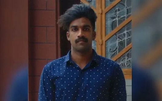 காதலி வீட்டில் கொடுத்த ஜூஸ்.. உள்ளுறுப்புகள் சேதமாகி உயிரிழந்த இளைஞர் : நெஞ்சை உலுக்கும் சம்பவம்!!