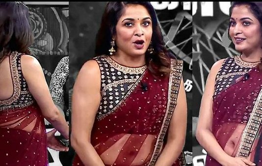 இந்த வயசுலயும் ரம்யா கிருஷ்ணன் வெளியிட்ட லேட்டஸ்ட் ஹாட் கிளிக்ஸ்!!