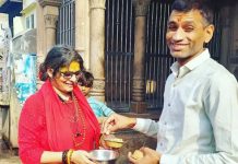 தெருவில் பிச்சை எடுக்கும் கோடீஸ்வர நடிகை : காரணம் இதுதான்… வெளியான வீடியோ!!
