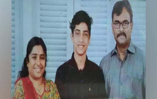 மகன் இறந்த துக்கம் தாங்காமல் தம்பதி எடுத்த விபரீத முடிவு : நெஞ்சை உலுக்கும் சம்பவம்!!