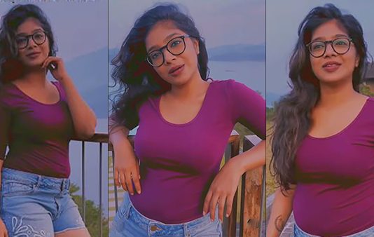பளிச்சென தொடையை காட்டி சூடேத்தும் VJ பார்வதியின் ஹாட் போட்டோஸ்!!
