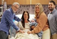 மருமகளுக்காக கருவை சுமந்த மாமியார்… மகனுக்காக பேத்தியை பெற்றெடுத்த 56 வயதுப் பெண்!!