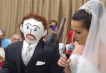 பொம்மையை மணந்த இளம்பெண் : கணவன் துரோகம் செய்ததால் ஊசலாடும் திருமண வாழ்வு!!