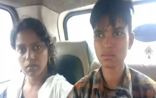 கைக்குழந்தையை விட்டு மாணவியுடன் ஓடிய ஆசிரியை : பேரதிர்ச்சியில் கணவன்!!