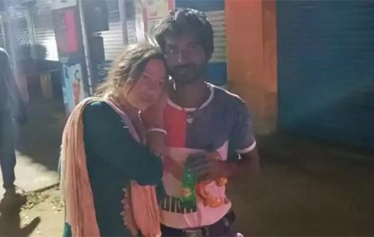 தாயின் கண்ணெதிரே ஒன்றரை வயது குழந்தைக்கு நேர்ந்த சோகம்… நெஞ்சை உலுக்கும் சோகம்!!