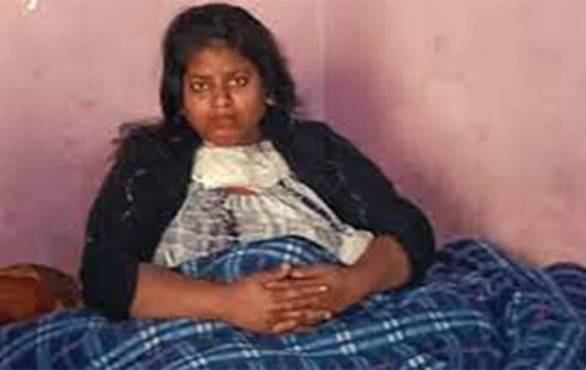 நள்ளிரவில் நடு வீதியில் ஊபர் பெண் டிரைவருக்கு நடந்த விபரீதம்!!