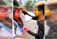நடுரோட்டில் பள்ளி உடையில் திருமணம் செய்து கொள்ளும் காதலர்கள் : கொந்தளிக்கும் நெட்டிசன்கள்!!