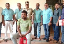 இறந்துட்டாருன்னு இறுதி சடங்கு செய்த குடும்பம்… மீண்டும் உயிருடன் திரும்பி வந்த அதிசயம்!!