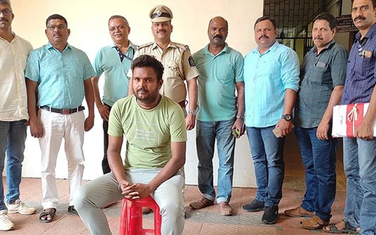 இறந்துட்டாருன்னு இறுதி சடங்கு செய்த குடும்பம்… மீண்டும் உயிருடன் திரும்பி வந்த அதிசயம்!!