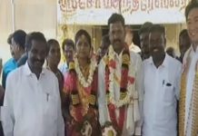 17 வருஷ உழைப்பு…. தொழிலாளியின் திருமணத்துக்கு சர்ப்ரைஸ் கொடுத்த சிங்கப்பூர் முதலாளி!!