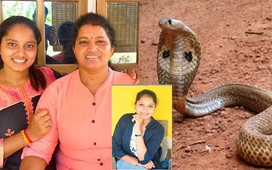 தண்ணீர் பாய்ச்சும்போது தாயை கடித்த பாம்பு : பதற்றத்தில் மகள் செய்த அதிர்ச்சி செயல்!!