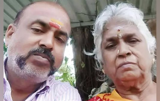 தாயின் நிலையைப் பார்த்து மனமுடைந்த மகன் : இருவரும் ஒன்றாக எடுத்த விபரீத முடிவு!!