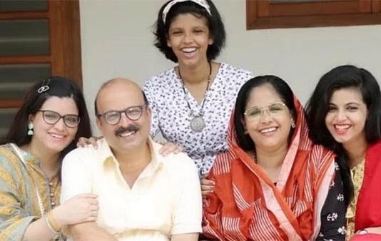 29 ஆண்டுக்குப் பிறகு மீண்டும் திருமணம் செய்து கொண்ட இஸ்லாமிய தம்பதி… காரணம் என்ன தெரியுமா?
