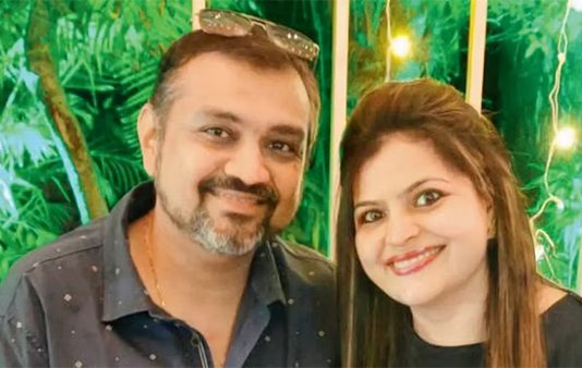 குளியலறையில் இறந்துகிடந்த புதுமணத் தம்பதி : விசாரணையில் வெளியான பகீர் தகவல்!!