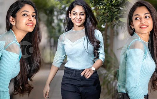 முன்னழகை காட்டி ரசிகர்களின் இதய துடிப்பை எகிற வைத்த இவானா லேட்டஸ்ட் போட்டோ!!