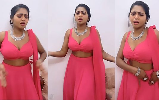 தள தளனு இருக்கும் தக்காளியே.. ததும்பும் முன்னழகை எடுப்பாக சூடான போஸ் கொடுத்த ஷாலு ஷம்மு!!