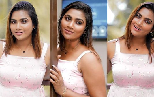 சும்மா கும்முனு இருக்கு… மைனா நந்தினியின் ஹாட் போட்டோஸ்!!