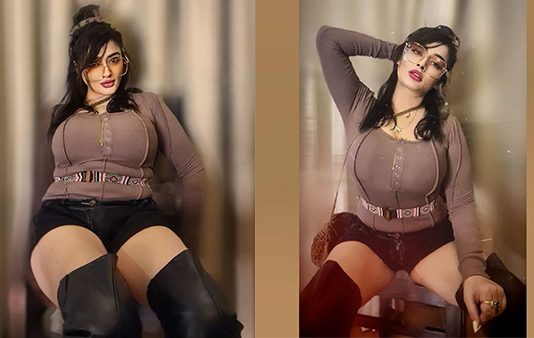 எந்த ஆங்கிள்ள பாத்தாலும் வெறியேறுது.. உள்ளாடையில் இளசுகளை உறைய வைத்த கிரணின் ஹாட் கிளிக்ஸ்!!
