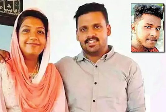 செல்பியால் உயிரிழந்த புதுமண தம்பதி… காப்பாற்றச் சென்றவருக்கு நேர்ந்த துயரம்!!