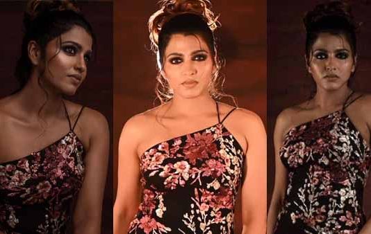 கிளுகிளுப்பான உடையில் கிளாமர் குயினாக இணையத்தில் வலம் வரும் தன்ஷிகா!!