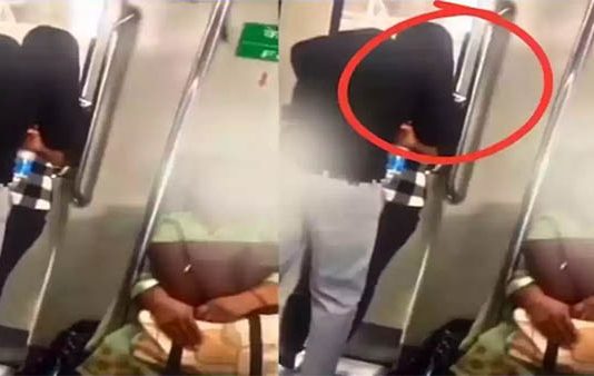 மெட்ரோ ரயிலில் காதல் ஜோடியின் அருவறுத்தக்க செயல்.. பகீர் வீடியோ!!