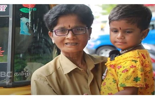 ஆட்டோ ஓட்டி பேத்தியை வளர்க்கும் சிங்கப் பெண் பவானியின் கதை!!