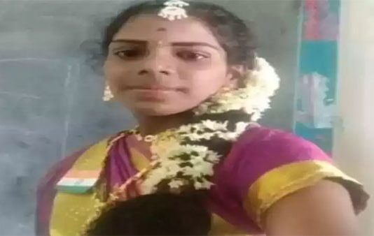10ம் வகுப்பு மாணவி எடுத்த விபரீத முடிவு.. கதறி துடித்த பெற்றோர்!!