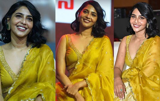 செம ஹாட் போஸ் கொடுத்த ஐஸ்வர்யா லட்சுமி!!