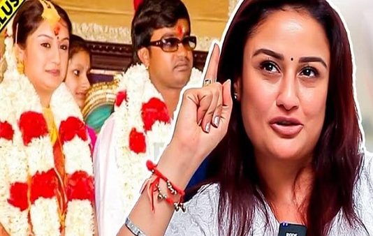 அந்த விஷயத்துக்காக டார்ச்சர் பண்ண செல்வராகவன்? விவாகரத்தின் உண்மையை உடைத்த சோனியா அகர்வால்!!
