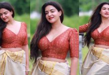 உடலோடு ஒட்டிய டைட்டான உடையில் கும்முனு போஸ் கொடுத்து மூச்சு முட்ட வைத்த ஹனிரோஸ்!!