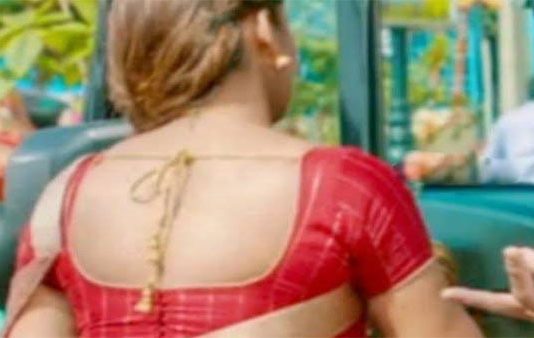 62 வயசு நடிகர் அம்மா, மகள் இருவரையும் வேட்டையாடி.. வெறுத்து போன 19 வயது நடிகை!!