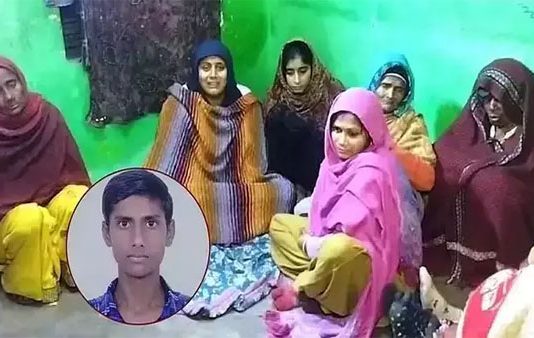 கிரிக்கெட் விளையாடிய 10ம் வகுப்பு மாணவன் மயங்கி விழுந்து மரணம்.. தண்ணீர் குடித்ததும் நேர்ந்த சோகம்!!