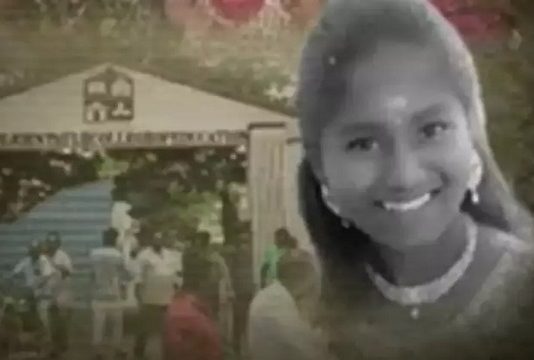 எத்தனை ரெக்கார்டு நோட்டுதான் எழுதுறது.. விரக்தியில் கல்லூரி மாணவி எடுத்த விபரீத முடிவு!!