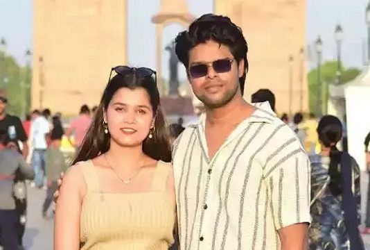 பிரபல யூரியூபர் தம்பதியர் 7வது மாடியில் இருந்து குதித்து தற்கொலை!!